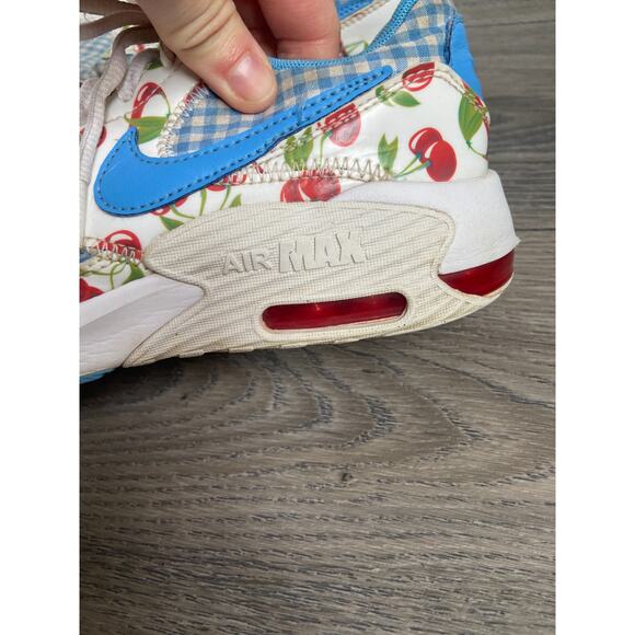 Nike Air Max Excee GS 'Cherry' CW5807-100 Youth Size 4Y Slip On Sneakers - Picture 3 of 8